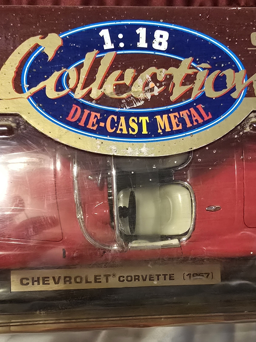 VINTAGE ROAD LEGENDS 1957 CHEVY CORVETTE Convertible 1:18 scale